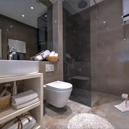 בית הארחה Porto 3*