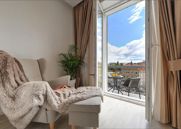 Guest house Porto 3*